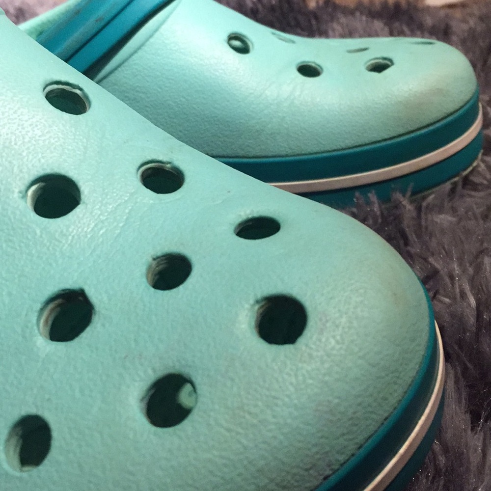 Teal croc bands size women’s 10 men’s 8